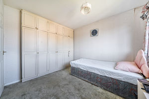 Bedroom- click for photo gallery